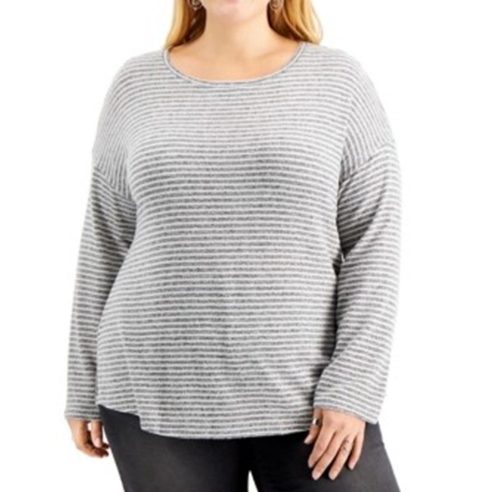 Style & Co Plus Gray + White Long Sleeve Tunic 2X